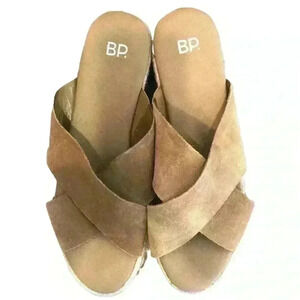 🌈 6/$60, NWOB, BP Crisscross Suede, Tan, Platform Sandals, Size 9.5M